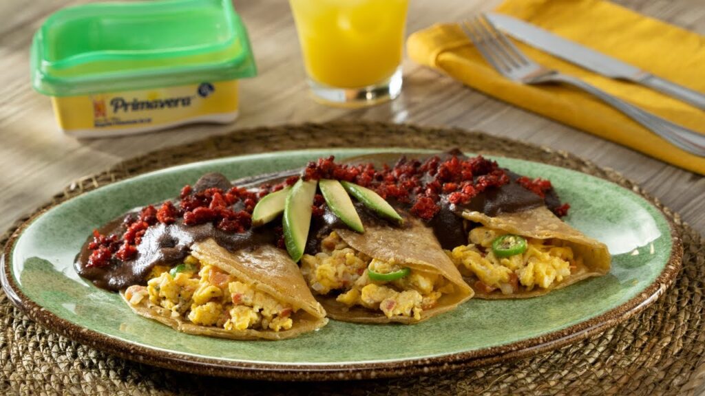 Deliciosas enchiladas de huevo y carne: la receta perfecta